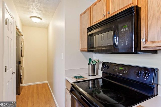 1123 Patriot Circle, Mcdonough, GA 30252