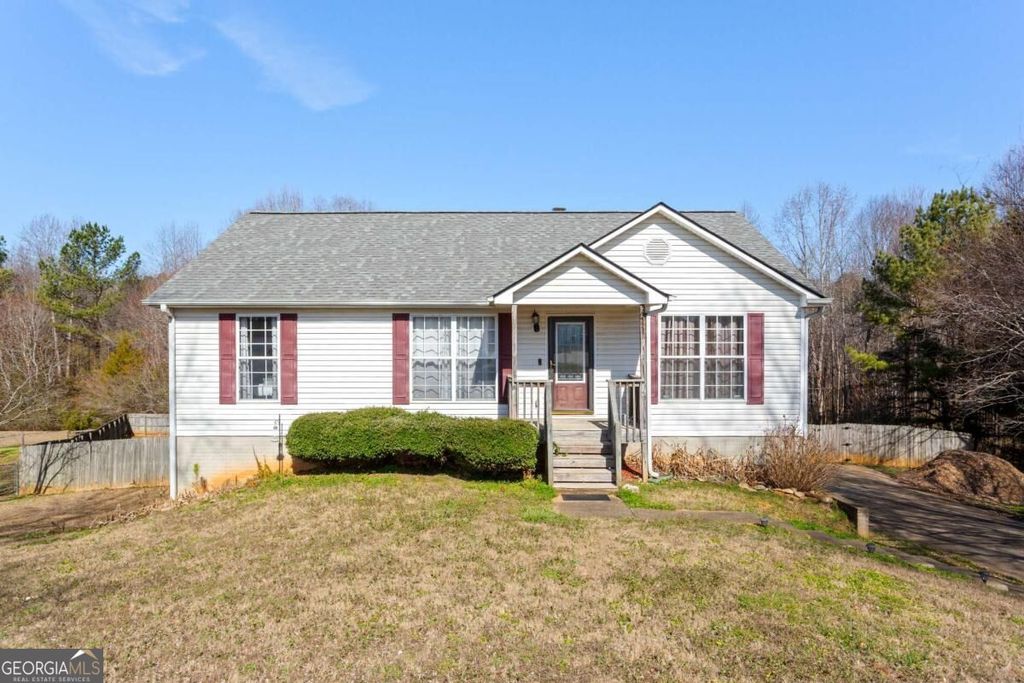 1123 Patriot Circle, Mcdonough, GA 30252