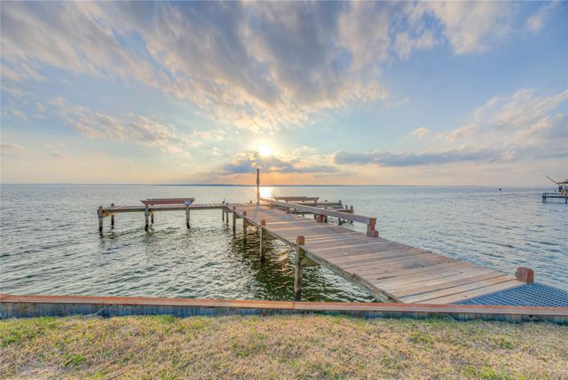 445 Carolcrest Lane 323, Livingston, TX 77351