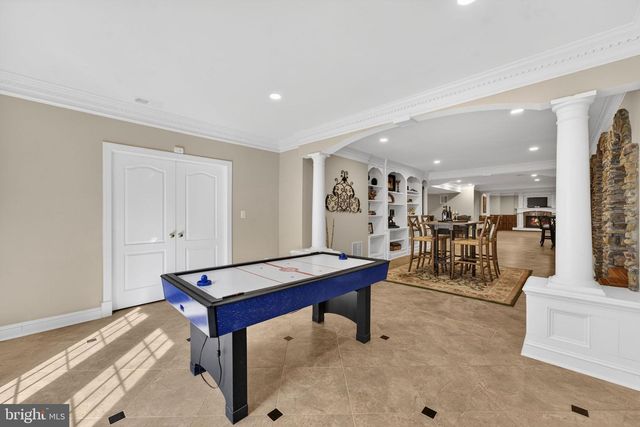 15271 RIDING CLUB DR, Haymarket, VA 20169