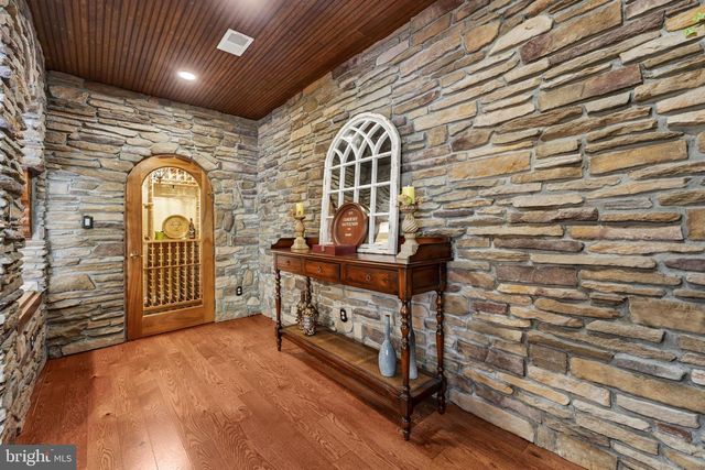 15271 RIDING CLUB DR, Haymarket, VA 20169