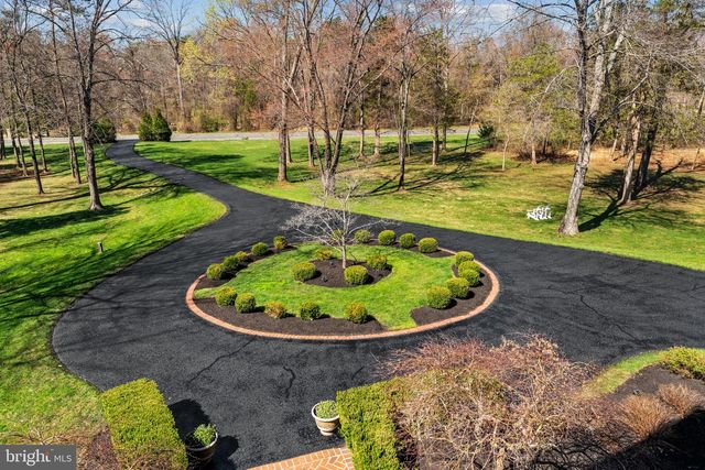 15271 RIDING CLUB DR, Haymarket, VA 20169