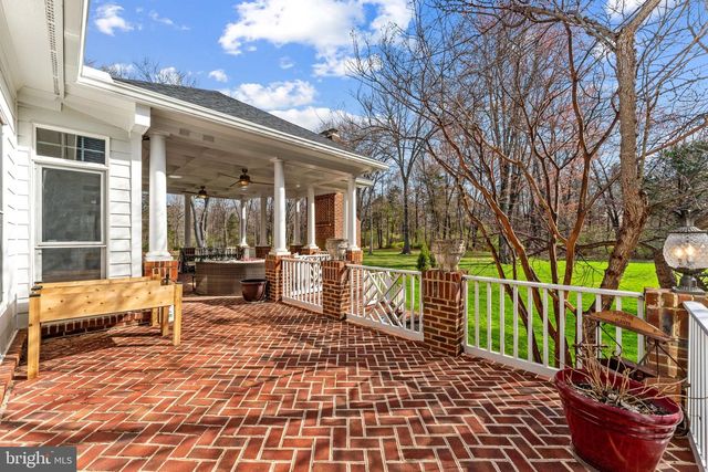 15271 RIDING CLUB DR, Haymarket, VA 20169