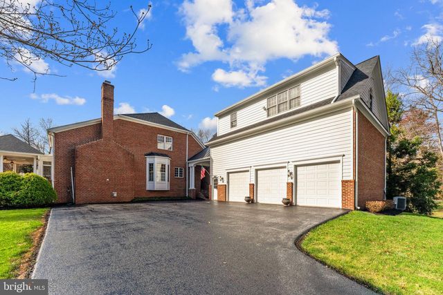 15271 RIDING CLUB DR, Haymarket, VA 20169