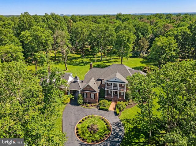15271 RIDING CLUB DR, Haymarket, VA 20169