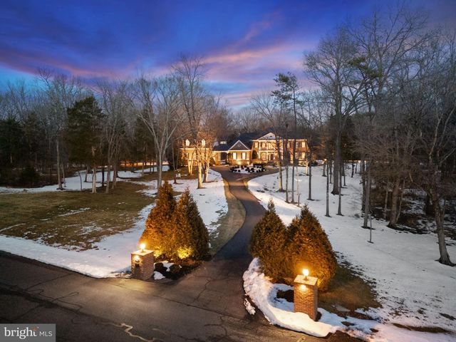 15271 RIDING CLUB DR, Haymarket, VA 20169