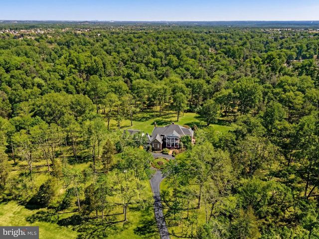 15271 RIDING CLUB DR, Haymarket, VA 20169