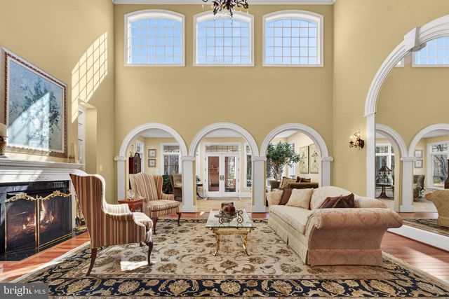 15271 RIDING CLUB DR, Haymarket, VA 20169