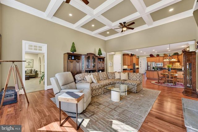 15271 RIDING CLUB DR, Haymarket, VA 20169