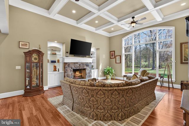 15271 RIDING CLUB DR, Haymarket, VA 20169