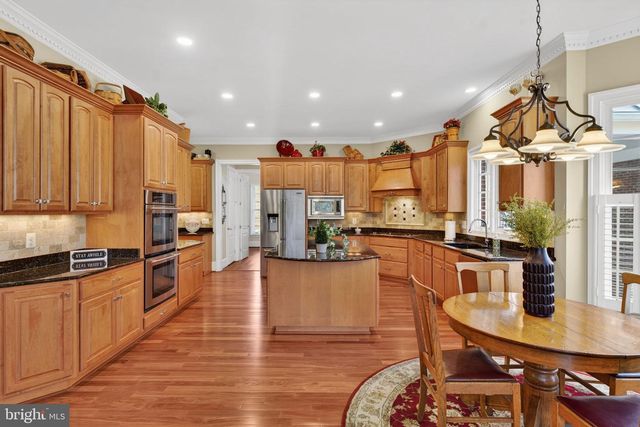 15271 RIDING CLUB DR, Haymarket, VA 20169