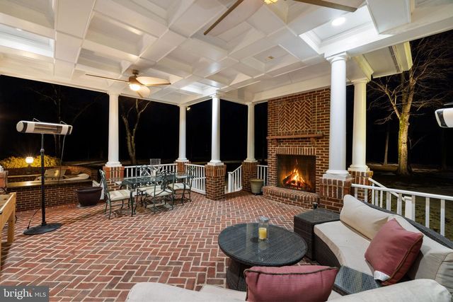 15271 RIDING CLUB DR, Haymarket, VA 20169