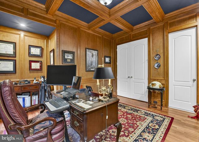 15271 RIDING CLUB DR, Haymarket, VA 20169
