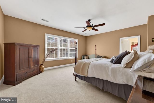 15271 RIDING CLUB DR, Haymarket, VA 20169