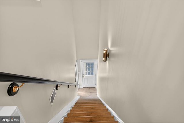 15271 RIDING CLUB DR, Haymarket, VA 20169