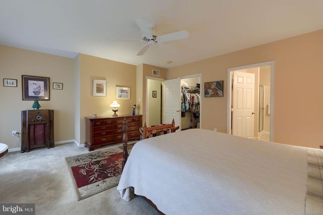 4 RUMFORD CT, Lancaster, PA 17602