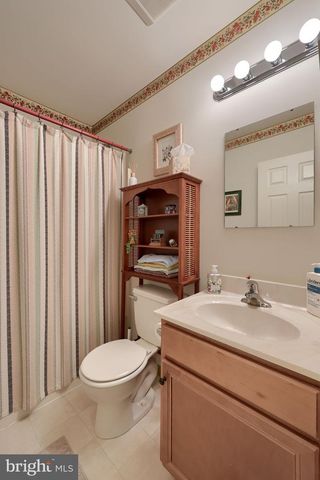 4 RUMFORD CT, Lancaster, PA 17602