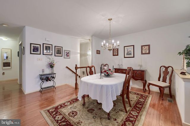 4 RUMFORD CT, Lancaster, PA 17602