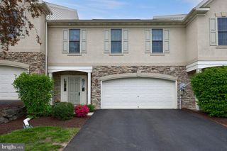 4 RUMFORD CT, Lancaster, PA 17602