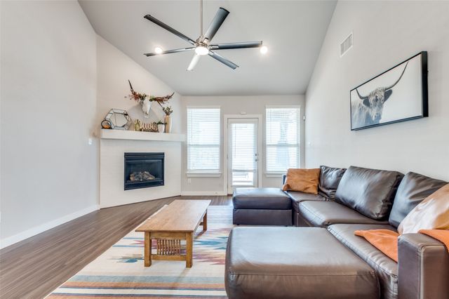4737 Tanglewood Drive, Haltom City, TX 76137
