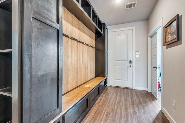 4737 Tanglewood Drive, Haltom City, TX 76137