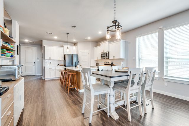 4737 Tanglewood Drive, Haltom City, TX 76137