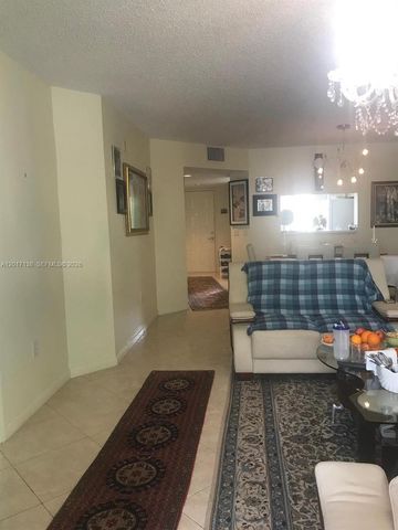 13705 SW 12th St 208B, Pembroke Pines, FL 33027
