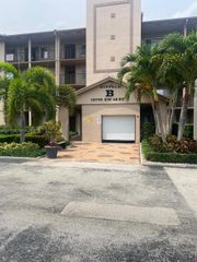 13705 SW 12th St 208B, Pembroke Pines, FL 33027