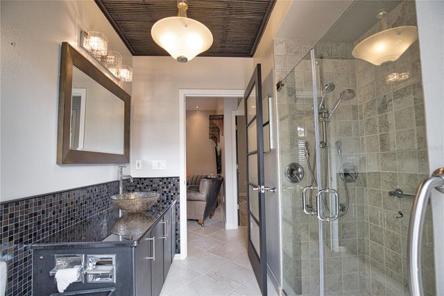 407 RIO TERRA, Venice, FL 34285