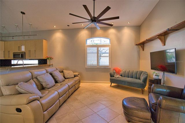 407 RIO TERRA, Venice, FL 34285