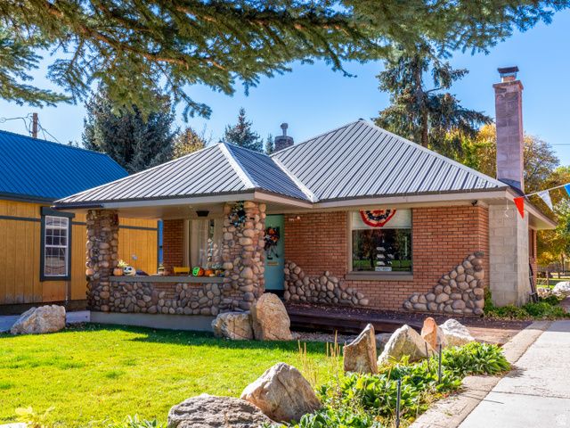 237 S 7400 E, Huntsville, UT 84317