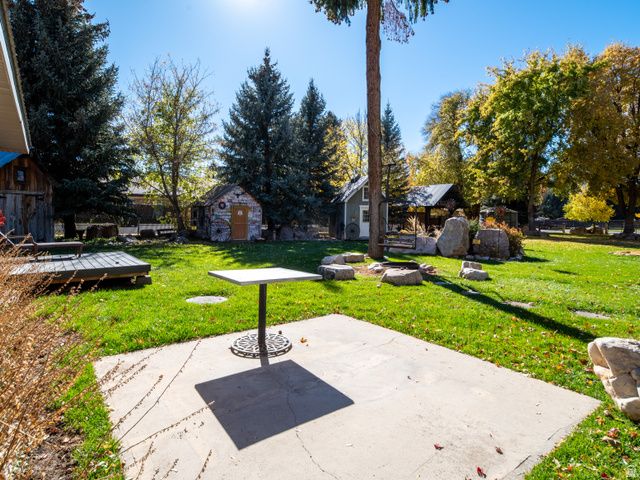 237 S 7400 E, Huntsville, UT 84317