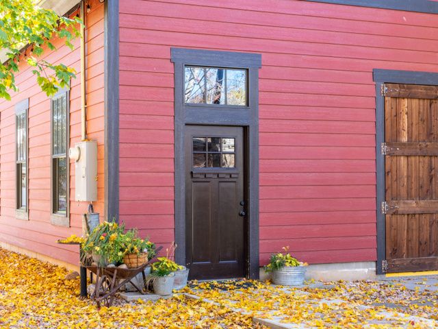 237 S 7400 E, Huntsville, UT 84317