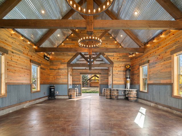 237 S 7400 E, Huntsville, UT 84317