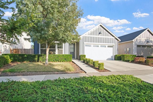 3790 Bonifacio Way, Merced, CA 95340