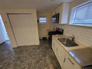 42 Hasbrouck Street A, Newburgh, NY 12550