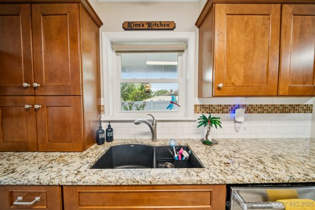 3208 E 80 Place, Tulsa, OK 74136