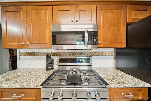 3208 E 80 Place, Tulsa, OK 74136