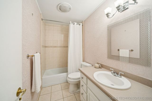 3208 E 80 Place, Tulsa, OK 74136