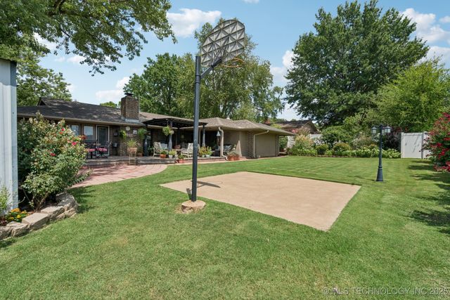 3208 E 80 Place, Tulsa, OK 74136