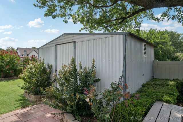 3208 E 80 Place, Tulsa, OK 74136