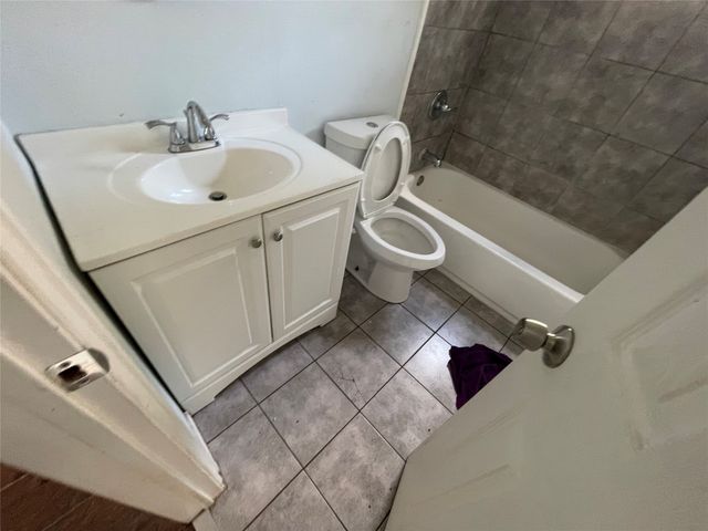 5704 Pickfair Circle, Dallas, TX 75235