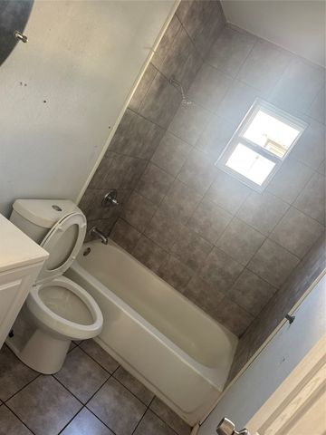 5704 Pickfair Circle, Dallas, TX 75235