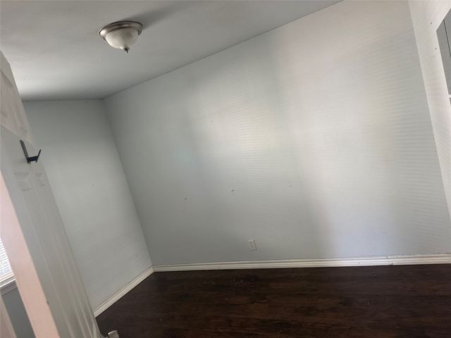 5704 Pickfair Circle, Dallas, TX 75235