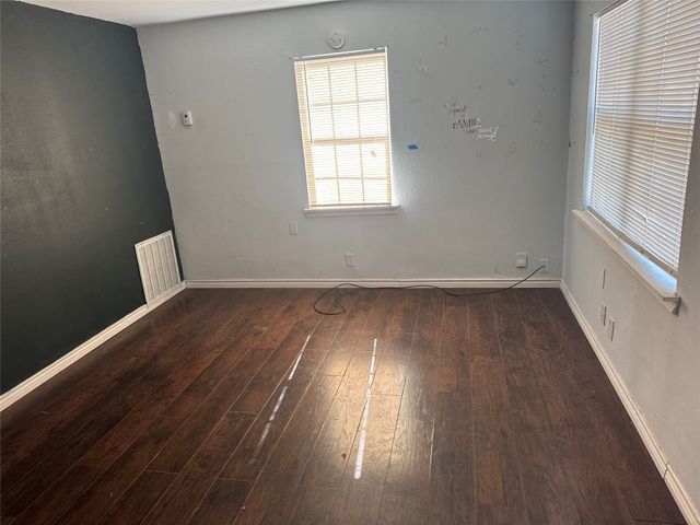 5704 Pickfair Circle, Dallas, TX 75235