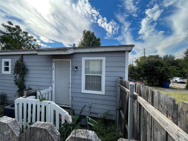 5704 Pickfair Circle, Dallas, TX 75235