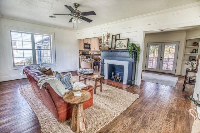 602 Alma Street, Brenham, TX 77833