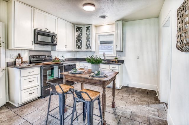 602 Alma Street, Brenham, TX 77833