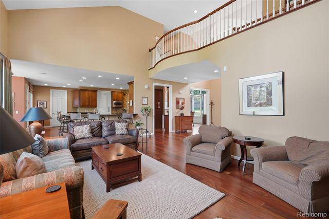 5110 Kitson Lane, West Bloomfield Charter Township, MI 48324