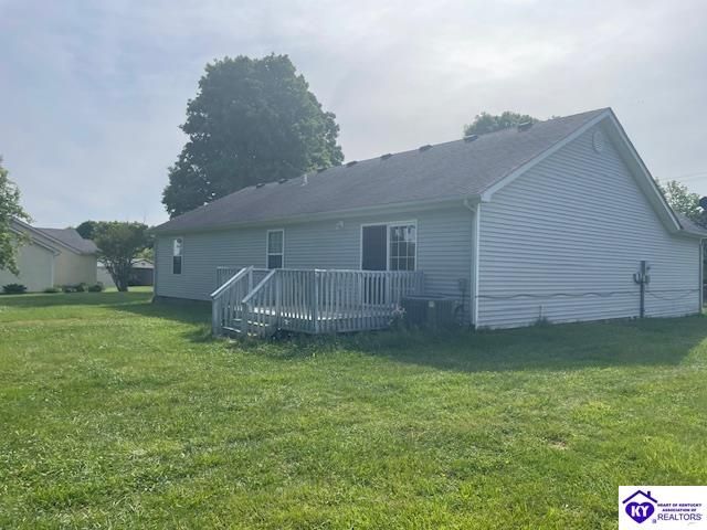 2146 Cecilia Smiths Mill Road, Cecilia, KY 42724